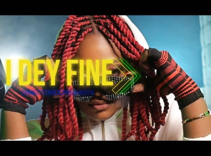 "I Dey Fine" by Keezy x Young Holiday
