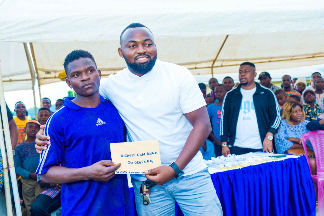 Wotutu-Ewongo football tournament,prize award.